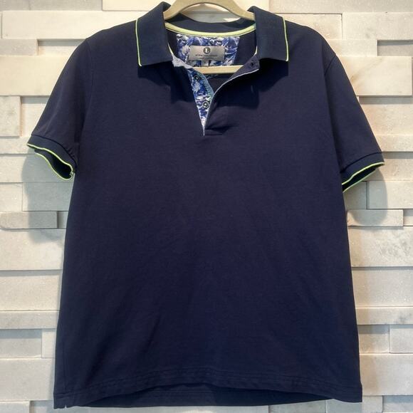 International Laundry Other - INTERNATIONAL LAUNDRY 100% Cotton Short Sleeve Men's Navy Pique Polo White Tip M